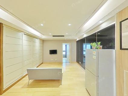 江宁百家湖整租 汇金新天地1室1厅/52平/低楼层