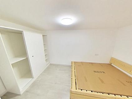 秦淮新街口整租 建华大厦2室1厅/40平/中楼层