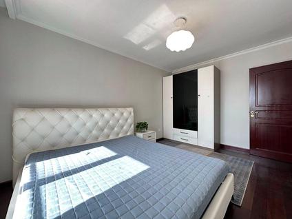 朝阳大望路整租 珠江帝景(C区)2室1厅/110平/中楼层