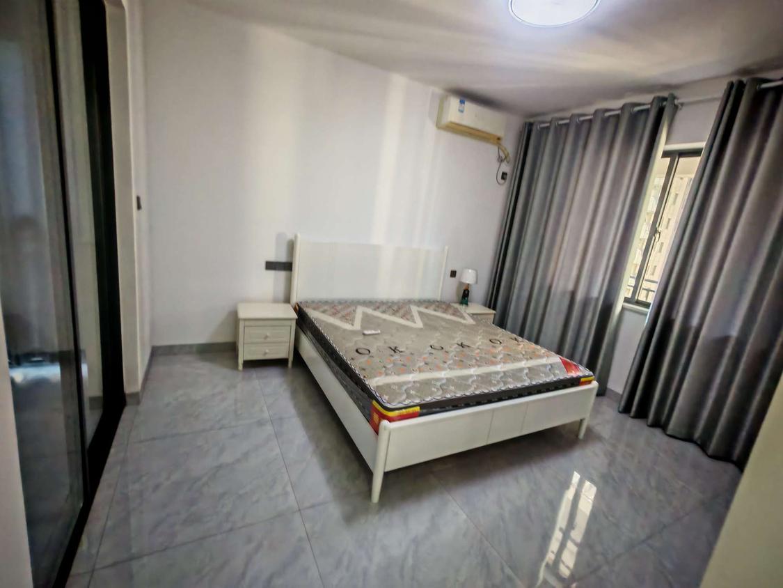 整租·绿地海长流(三期)