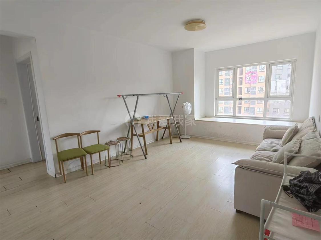 整租·龙湖一号文墨花苑