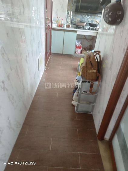 遂溪遂溪整租 恒兴棕榈公馆1室1厅/33平/低楼层