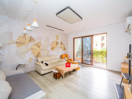 龙岗横岗整租 振业城(一期)4室3厅/171平/低楼层