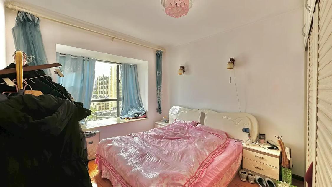 整租·万辉星城(蓝山郡)