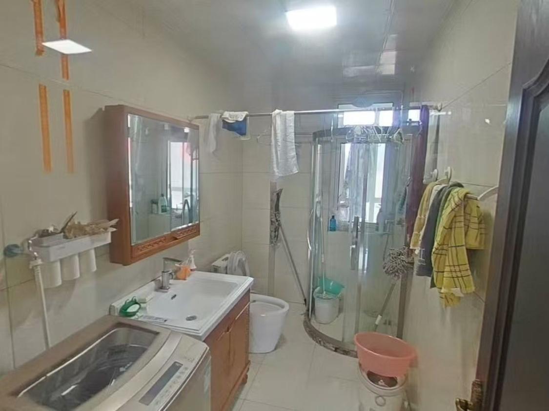 整租·保亿丽景山