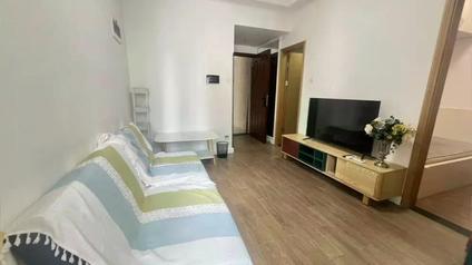 龙华观澜整租 佳华领域广场(一期)2室1厅/49平/中楼层