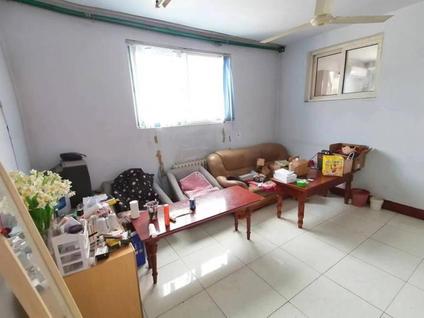 德城实验小学整租 德州方向机厂宿舍楼2室2厅/82平/中楼层