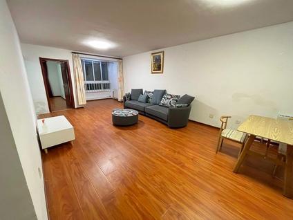 昌平霍营整租 龙锦苑(东三区)2室1厅/125平/低楼层