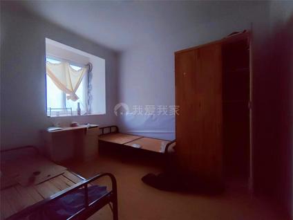 江宁江宁大学城整租 万裕龙庭水岸4室1厅/163平/中楼层