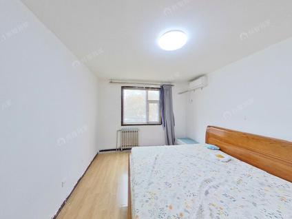 通州梨园整租 梨园小镇2室1厅/95平/低楼层