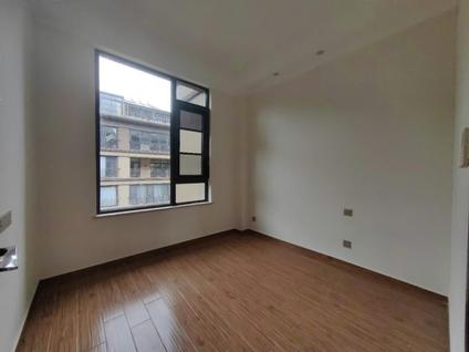 吉阳吉阳区整租 绿地悦澜湾4室2厅/97平/高楼层