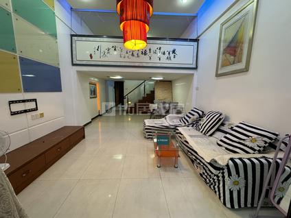 东城主山整租 主山假日公寓1室1厅/58平/中楼层