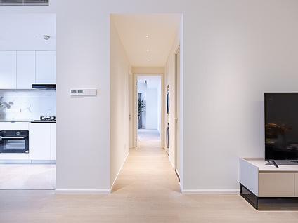 朝阳东大桥整租 三里屯SOHO公寓2室1厅/155平/中楼层