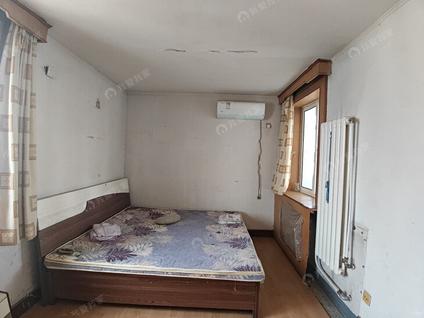 房山阎村整租 燕化星城建德三里2室1厅/82平/高楼层