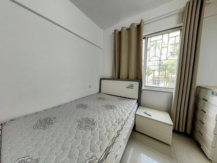 白云嘉禾望岗整租 岭南新世界(集贤苑)3室2厅/95平/中楼层