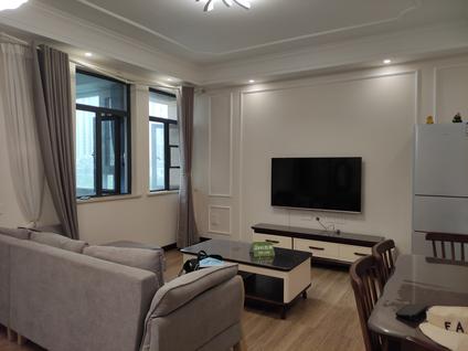 沙市沙市整租 凡尔赛1号3室2厅/91平/低楼层