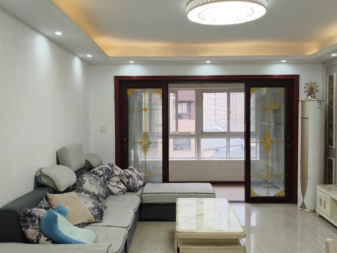 整租·荣盛华府