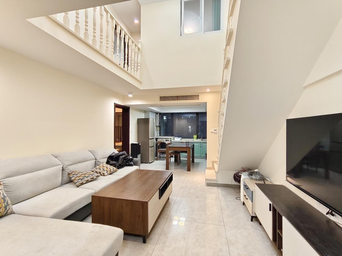 整租·鲁能领秀城(五街区)