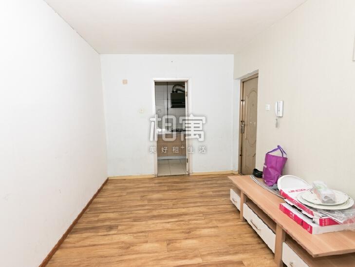 合租·河畔丽景