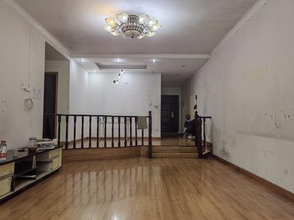两江新区五里店整租 江南花苑2室2厅/106平/低楼层
