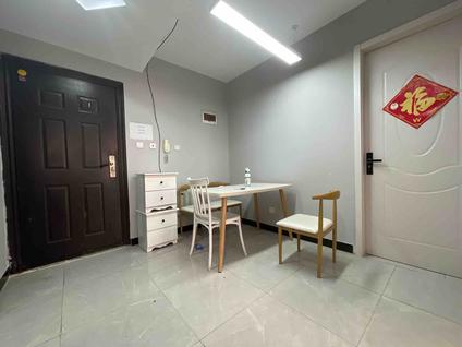 浦东康桥整租 汤巷雅苑3室1厅/81平/低楼层