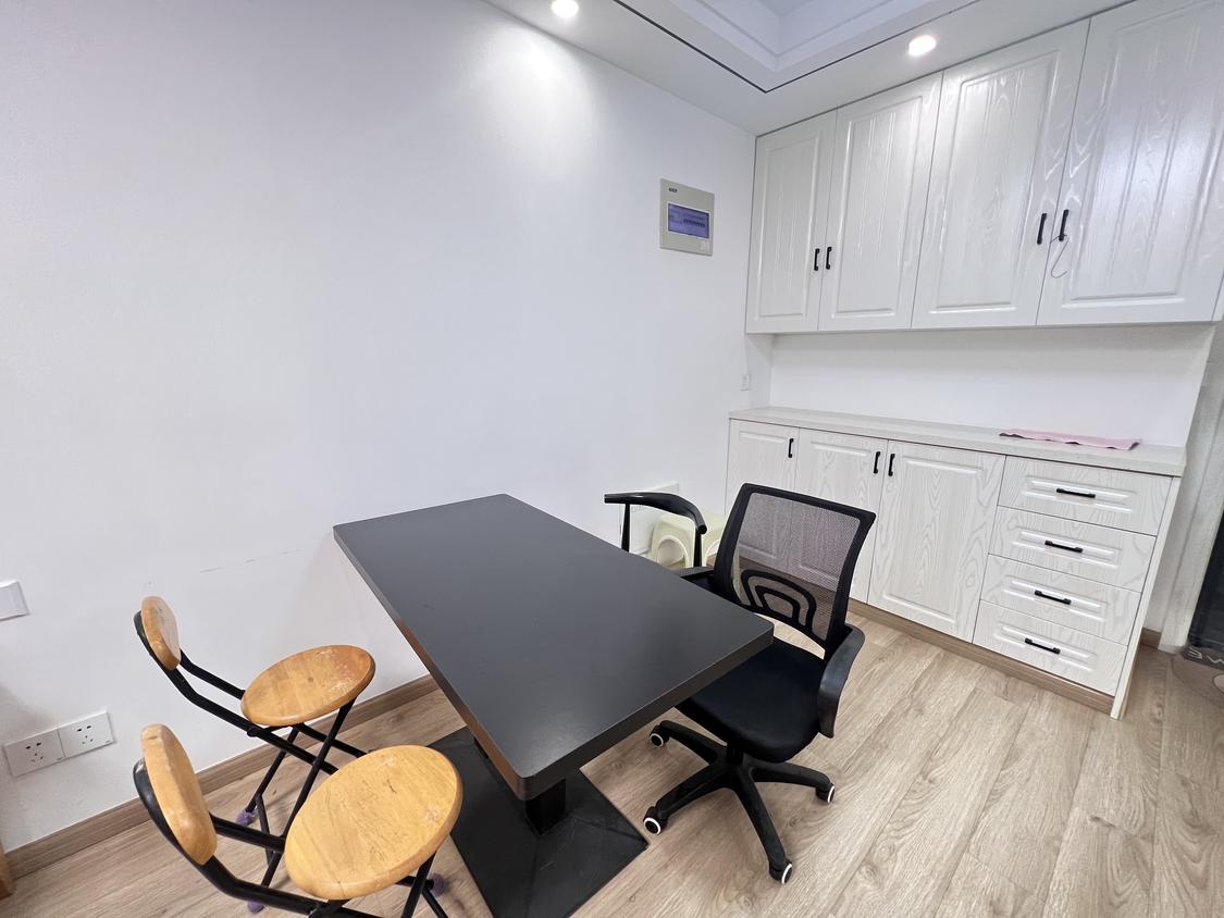 整租·君莲闵都雅苑