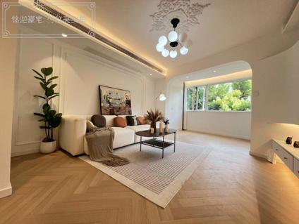 浦东前滩整租 前滩晶鸿名邸3室2厅/133平/低楼层