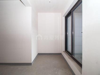 临平崇贤整租 西房拱宸外滩5室2厅/167平/低楼层