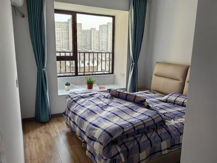 宜秀宜秀整租 弘阳上城3室2厅/113平/低楼层