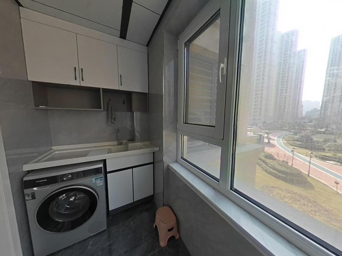 整租·融创玉兰公馆