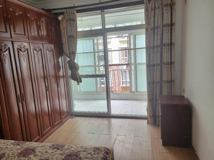 柳南柳南整租 吉祥苑3室2厅/107平/中楼层