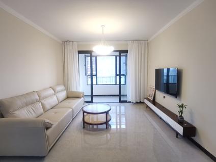 张店银泰城整租 恒大翡翠华庭3室2厅/110平/中楼层