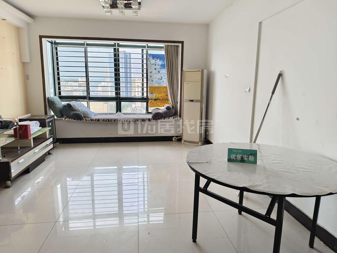 整租·滨江国际