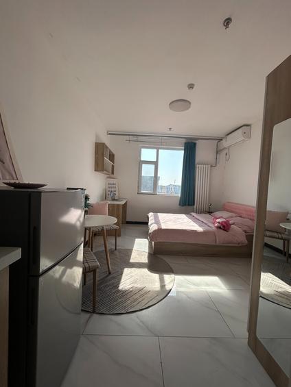 丰台科技园区合租 怡海花园1室1厅/25平/低楼层