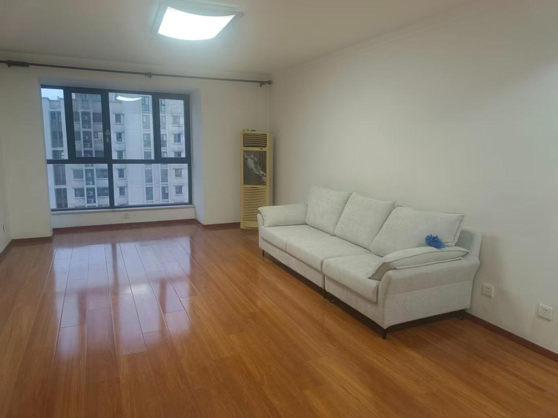 整租·藏龙福地