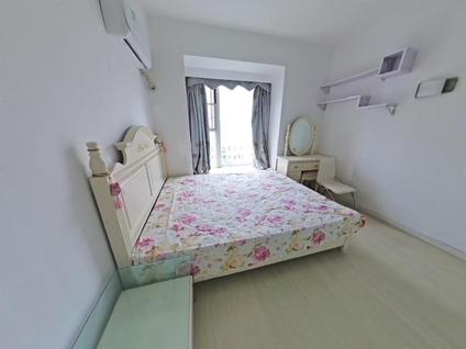 南山科技园整租 阳光带海滨城(二期)2室2厅/88平/中楼层