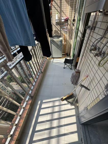 源城源城整租 广晟花园4室2厅/139平/顶层