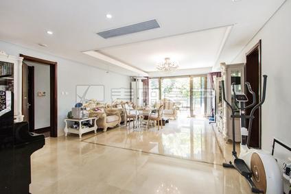 昌平立水桥整租 招商嘉铭珑原4室2厅/217平/低楼层