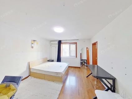 海淀万寿路整租 莲宝路10号院1室1厅/54平/低楼层