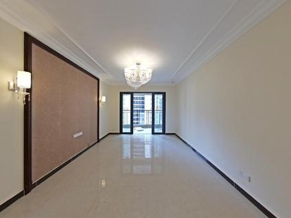 鱼峰鱼峰整租 恒大御景湾3室2厅/129平/中楼层