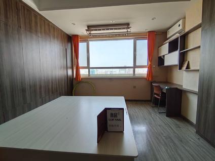 德城万达整租 阳光新天地1室1厅/51平/中楼层