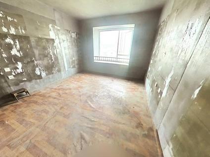 长安航天城整租 龙湖·花千树二期4室2厅/160平/高楼层