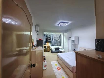 黄浦蓬莱公园整租 市民新村1室1厅/32平/中楼层