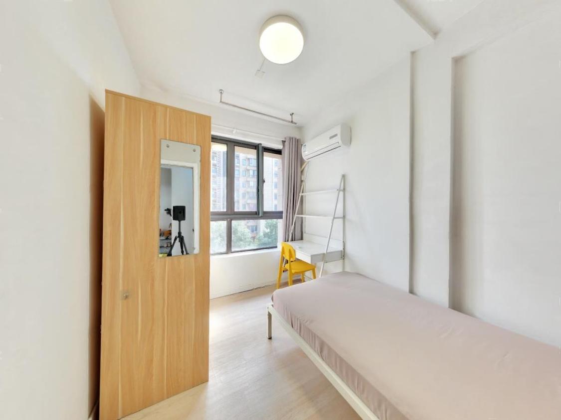 整租·保利罗兰香谷