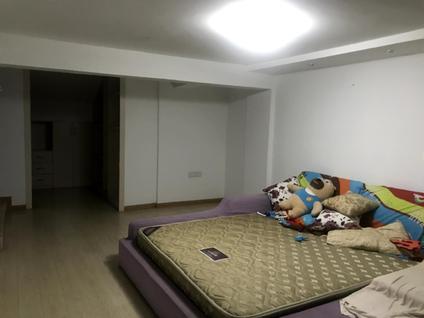 丹阳丹阳整租 练湖新城4室2厅/180平/高楼层