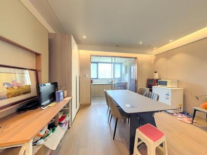 高新木塔寺公园整租 香榭御澄1室1厅/49平/中楼层