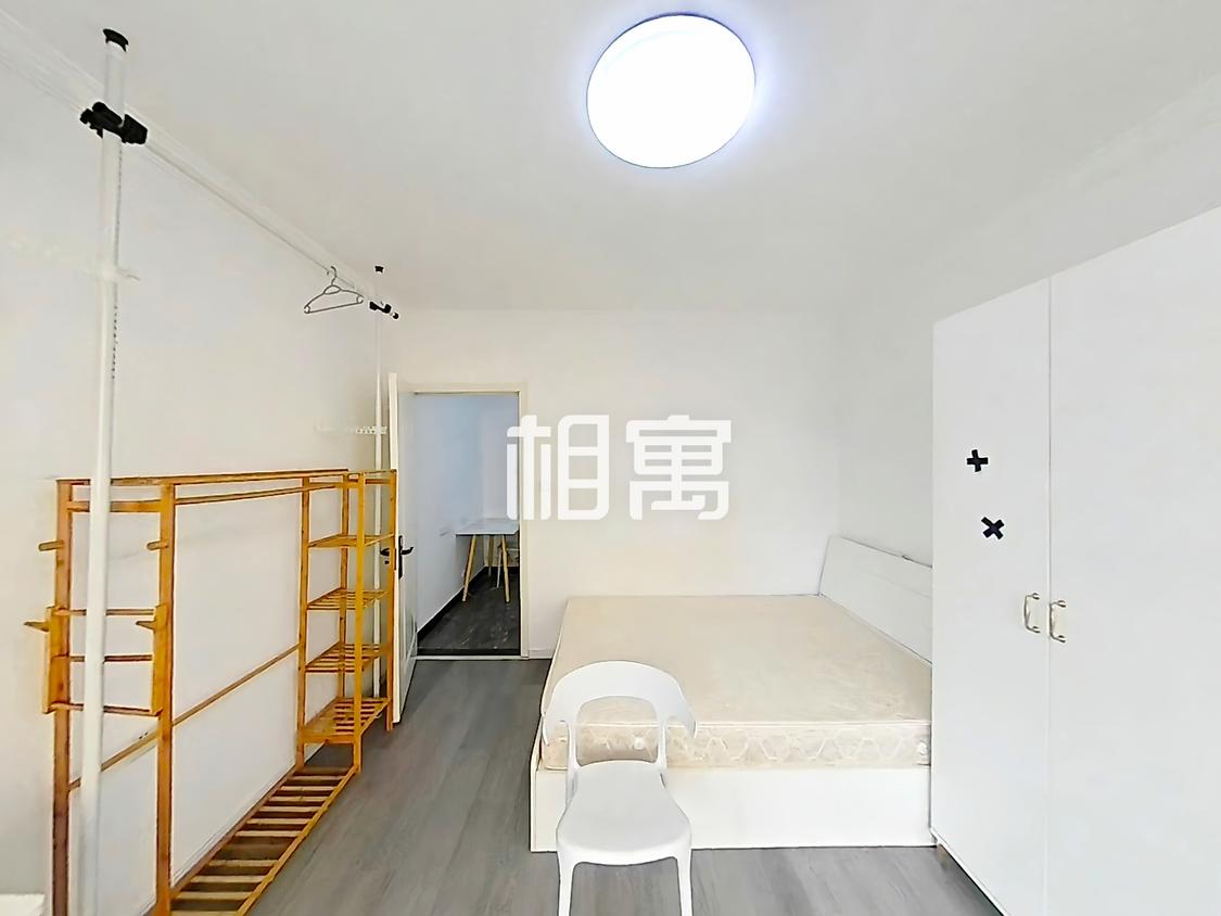 整租·新泾三村