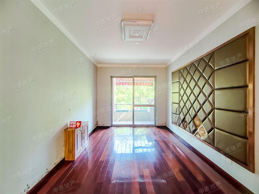 整租·世茂湖滨花园(别墅)