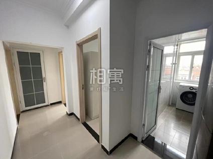 海淀中关村合租 中国科学院黄庄小区3室1厅/8平/高楼层