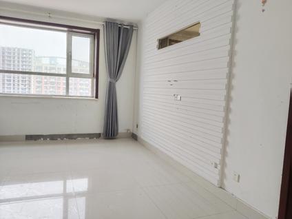 东昌府东昌湖周边整租 湖景公寓3室2厅/148平/高楼层